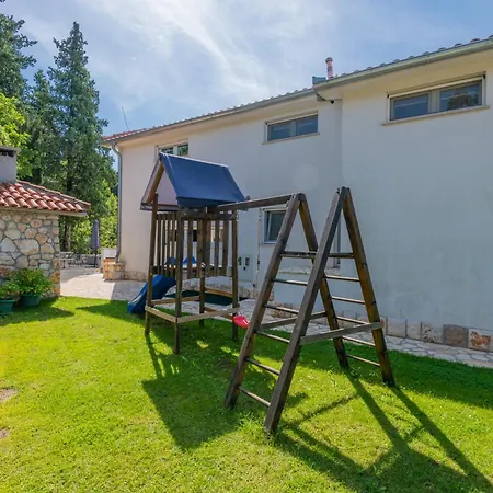 Croatica ヴィラ *